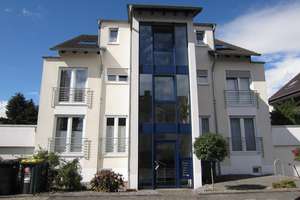 Hausmarke Immobilien -Lichtdurchflutete 3-Zimmer-Wohnung mit Balkon und großzügigem Wohnambiente