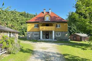 200 m2 "Herrenhaus" ehm. Pension zum Renovieren m. 3.000 m2 Grund in idyllischer Waldrandlage! – Die vollständige Adresse der Immobilie erhältst du vom Anbieter., 94366 Perasdorf – Vorschaubild 1