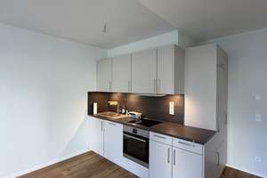 Helle 2-Zimmer Wohnung mit Sonnenterrasse und Einbauküche  – Seehofallee 9 e, 22177 Bramfeld, Hamburg – Vorschaubild 4
