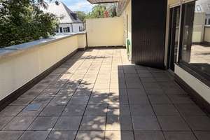 Neu renoviertes Penthouse mit umlaufender Dachterrasse – Die vollständige Adresse der Immobilie erhältst du vom Anbieter., 81545 Harlaching, München – Vorschaubild 8