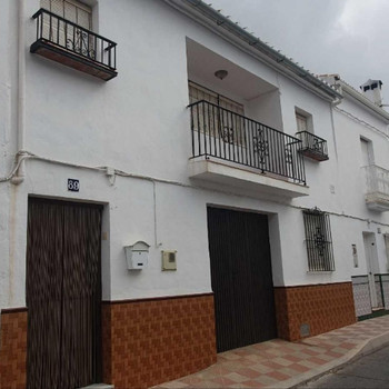 HAUS IN YUNQUERA