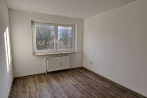 In der 1. Etage leben, ein Aufzug ist gegeben – Lahnstr. 11, 38120 Weststadt, Braunschweig – Vorschaubild 6