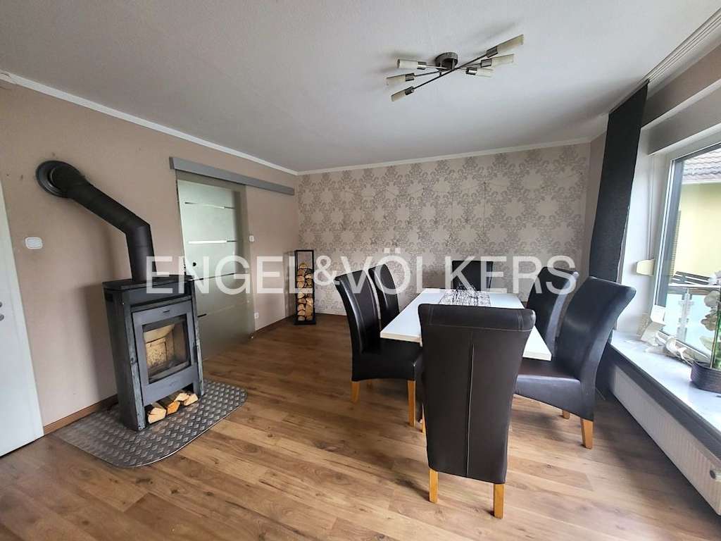 Immobilie in Netphen - Willkommen in Ihrem neuen Zuhause! - Bild 2