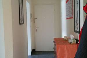 Geschmackvolle, möblierte und zentrale 2-Raum-Wohnung mit Balkon und EBK in Heilbronn – 74076 Heilbronn, Heilbronn – Vorschaubild 6