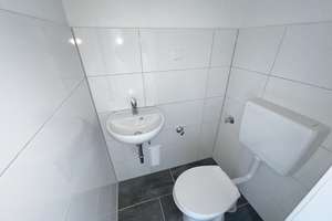 Frisch renovierte 4-Zimmer-Wohnung mit Balkon und Gäste-WC! – Katernberger Str. 21-25, 45327 Katernberg, Essen – Vorschaubild 10