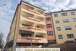 Solide Kapitalanlage: Vermietete 3-Zimmer-Wohnung mit langfristiger Perspektive in München-Moosach