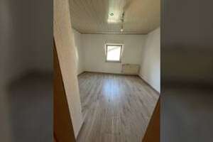 Zwei-Familienhaus + Bungalow auf großem Baugrundstück – Die vollständige Adresse der Immobilie erhältst du vom Anbieter., 64546 Mörfelden-Walldorf – Vorschaubild 6