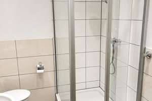 Souterrain Wohnung mit eigenem Garten und Stellplatz – 45481 Saarn, Mülheim an der Ruhr – Vorschaubild 15