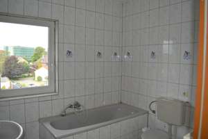 solides 3 Familienhaus 52249 Eschweiler-Zentrum, Garten, Dachterrasse, sofort frei – Die vollständige Adresse der Immobilie erhältst du vom Anbieter., 52249 Eschweiler – Vorschaubild 6