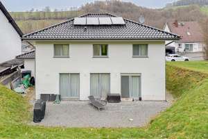 Der perfekte Grundriss trifft die gute Wohnlage - Einfamilienhaus mit 5 Zimmern in Wiehl-Perke – Die vollständige Adresse der Immobilie erhältst du vom Anbieter., 51674 Wiehl – Vorschaubild 3