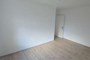 Alltagstaugliche 3-Zimmer-Wohnung in zentraler Lage von Augsburg – Hochfeldstraße 3, 86159 Bahnhofs-, Bismarckviertel, Augsburg – Vorschaubild 14