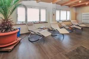 Charmante Villa mit großem Garten, Dachterrasse & Saunahaus – Wohnen mit Charakter in Calbe – Die vollständige Adresse der Immobilie erhältst du vom Anbieter., 39240 Calbe (Saale) – Vorschaubild 17