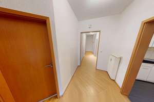 Vielseitige Wohn- und Gewerbeimmobilie mit großem Gewerbeanteil und Garage – Die vollständige Adresse der Immobilie erhältst du vom Anbieter., 42369 Ronsdorf, Wuppertal – Vorschaubild 4
