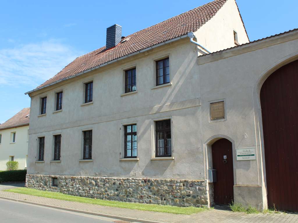 Immobilie in Wanzleben-Börde -  Ehemaliger Dreiseithof in Bottmersdorf - Bild 0