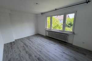 Attraktive und vollständig renovierte 3-Zimmer-Wohnung mit Balkon in Düsseldorf – Düsseldorf – Vorschaubild 7