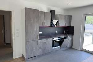 Erstbezug | 3-Zimmer über den Dächern | Einbauküche | Balkon | Einzelgarage | KFW55 | ER-Zentrum – Anton-Bruckner-Straße 8, 91052 Röthelheim, Erlangen – Vorschaubild 6
