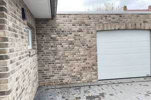 Zentrum! Junger Bungalow, KfW 55 Energie mit Garage, Kaminofen, EBK. Pflegeleichtes Grundstück… – Leer (Kreis) – Vorschaubild 2