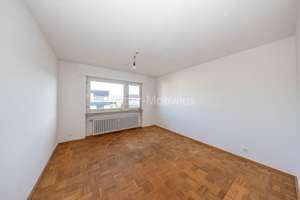 Geräumige 3(bis 4)-Zimmer-Wohnung mit 2 Loggien, EBK, Parkettböden, SmartHome-Funktion + 2 Garagen – Die vollständige Adresse der Immobilie erhältst du vom Anbieter., 53177 Muffendorf, Bonn – Vorschaubild 10