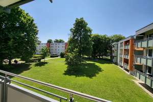 Modernisierte 2-Zimmerwohnung mit Loggia in der Hammerschmiede zu vermieten – Magdeburger Straße  9, 86169 Hammerschmiede, Augsburg – Vorschaubild 2