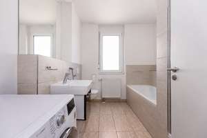 Moderne Drei-Zimmer-Wohnung mit Balkon und Tiefgaragenstellplatz – 60486 Bockenheim, Frankfurt am Main – Vorschaubild 4