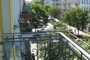 Frei verfügbar - Stuckaltbauwohnung am Helmholtzplatz – Die vollständige Adresse der Immobilie erhältst du vom Anbieter., 10437 Prenzlauer Berg, Berlin – Vorschaubild 8