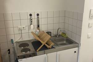 1-Zimmer-Wohnung NUR FÜR MÄRZ mit Bad und Einbauküche in Karlsruhe  – Tennesseeallee 14, 76149 Nordstadt, Karlsruhe – Vorschaubild 5