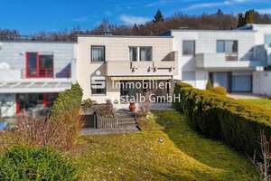Attraktives Reihenmittelhaus in toller Lage mit Weitblick! – Die vollständige Adresse der Immobilie erhältst du vom Anbieter., 73527 Schwäbisch Gmünd – Vorschaubild 1