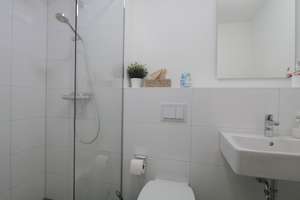 Schönes teilmöbliertes 1- Zimmerappartement in bester Lage von Aachen! – Lütticherstraße 28a, 52064 St. Jakob, Aachen – Vorschaubild 4