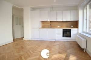 3-Zimmer-Wohnung im beliebten Stuttgarter Westen – Die vollständige Adresse der Immobilie erhältst du vom Anbieter., 70176 Rosenberg, Stuttgart – Vorschaubild 1