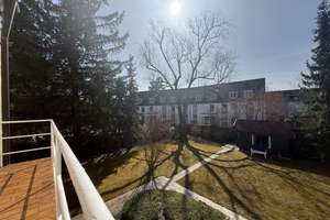 Wohnen im Grünen, 3 Zimmer mit Balkon und Gartenanteil, renoviert, Fürstenried, 1. Stock, U-Bahn