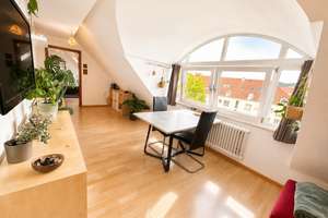 Bezauberdne 2-Zi. Wohnung im DG, inkl. Keller in Freiburg-Zentrum, vermietet – 79098 Altstadt-Ring, Freiburg im Breisgau – Vorschaubild 4