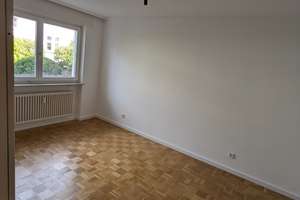 Sehr ruhig gelegene 3-Zi.-Wohnung mit Balkon in Frankfurt am Main - Nähe Hügelstraße – Die vollständige Adresse der Immobilie erhältst du vom Anbieter., 60433 Dornbusch, Frankfurt am Main – Vorschaubild 3