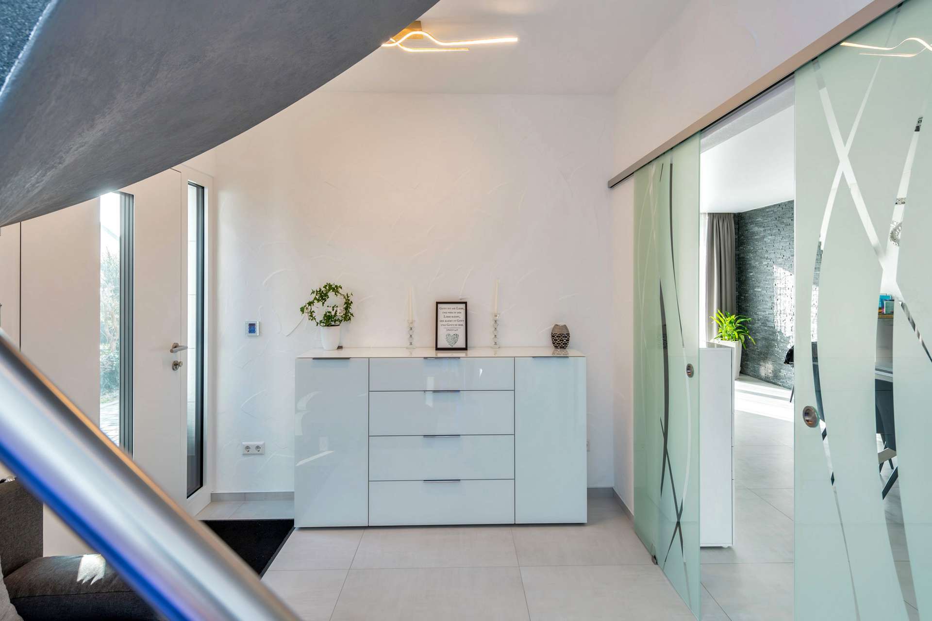 Immobilie in Alfdorf - modernes & neuwertiges Einfamilienhaus im wunderschönen Alfdorf - Bild 22