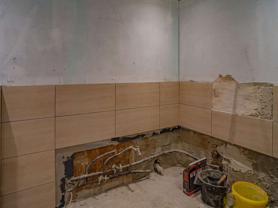 Badezimmer im Rohbau)