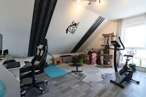 Modernes Familienzuhause in malerischer Landschaft und großem Grundstück! – Die vollständige Adresse der Immobilie erhältst du vom Anbieter., 91567 Herrieden – Vorschaubild 12