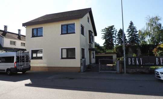 Vielseitiges Mehrfamilienhaus mit Potenzial für Mehrgenerationenwohnen oder als Kapitalanlage