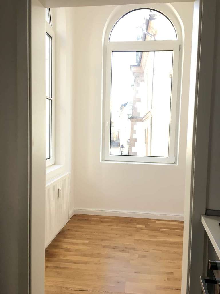 Immobilie in Boppard - Attraktives Mehrfamilienhaus mit Gewerbeeinheit in zentraler Lage von Boppard - Bild 2