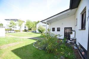Werne ! Großzügiger Bungalow mit Baugrundstück - Ihre Chance für Wohnen und Endwickeln ! – Berliner Straße 57, 59368 Werne – Vorschaubild 1