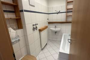 Huttrop erleben: Gut gepflegte 2-Zimmer-Wohnung mit Einbauküche – Die vollständige Adresse der Immobilie erhältst du vom Anbieter., 45138 Huttrop, Essen – Vorschaubild 4