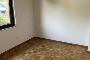 Ruhige 3,5 Zimmer Wohnung mit Loggia und Dachterrasse in Essen Kupferdreh – Die vollständige Adresse der Immobilie erhältst du vom Anbieter., 45257 Kupferdreh, Essen – Vorschaubild 29