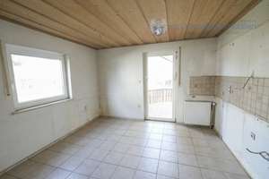 Großzügige DHH mit 2 WE auf 1.181m² Grundstück und Entwicklungspotenzial – Die vollständige Adresse der Immobilie erhältst du vom Anbieter., 90765 Stadeln, Herboldshof, Mannhof, Fürth – Vorschaubild 7
