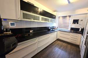 Hier bekommt jeder sein Zimmer – und Mama ihren Whirlpool! 6 Zimmer, Garten & große Pläne! – Die vollständige Adresse der Immobilie erhältst du vom Anbieter., 53117 Auerberg, Bonn – Vorschaubild 10