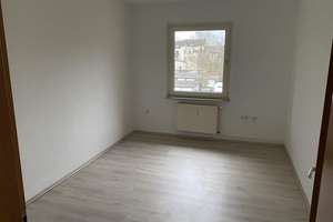 Attraktiv geschnittene 3,5 Zimmer 60 m² mit Gartennutzung – Pothmannsweg -, 46047 Borbeck, Oberhausen – Vorschaubild 3