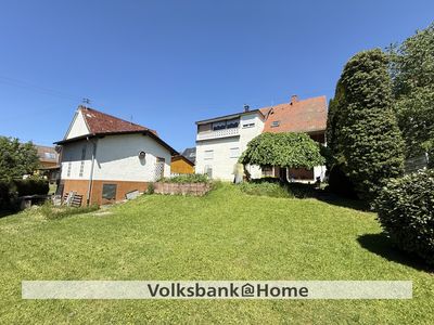 Ausgebautes Bauernhaus mit vielfältigen Nutzungsmöglichkeiten und schönem Garten