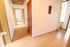 Einfamilienhaus mit Wintergarten, Garage u. Keller in ruhiger Lage von Helmstedt ! – Die vollständige Adresse der Immobilie erhältst du vom Anbieter., 38350 Helmstedt – Vorschaubild 9