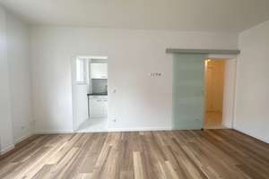 Modernes Möbliertes Apartment in Mannheim – Mutterstadter Platz 1, 68219 Rheinau, Mannheim – Vorschaubild 9