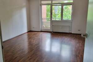 Schöne 3,5 Zimmer Wohnung in zentraler Lage (2 Badezimmer im Jahr 2016 modernisiert) – Niehler Straße 296, 50735 Niehl, Köln – Vorschaubild 3