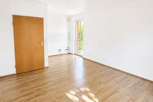Helle Wohnung mit sonnigem Balkon, Aufzug & Tiefgarage – Modern wohnen in bester Lage – Richterstraße 3, 9113 Schloßchemnitz, Chemnitz – Vorschaubild 3