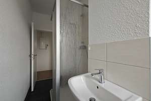 ZWEI ZIMMER in beliebter LAGE – Pulvermühlenweg 49, 4442 Zwenkau – Vorschaubild 5