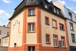 :::ZENTRUM:::STILVOLLES 3-MFH:::1 STELLPL.:::HISTORISCHER CHARAKTER:::